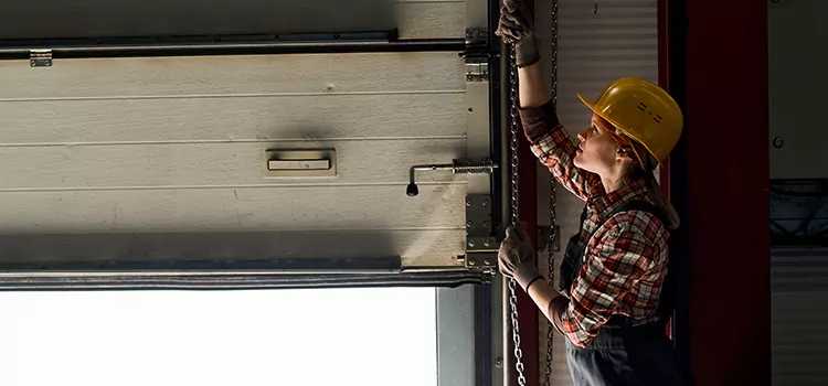 Addressing Common Garage Door Stoppage Issues in Keswick, ON