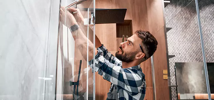Replace Shower Doors with Frameless Keswick